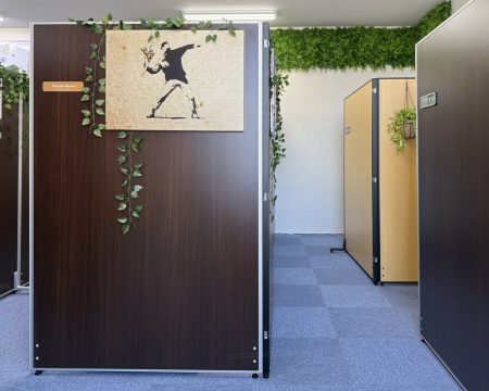 room02 (1)